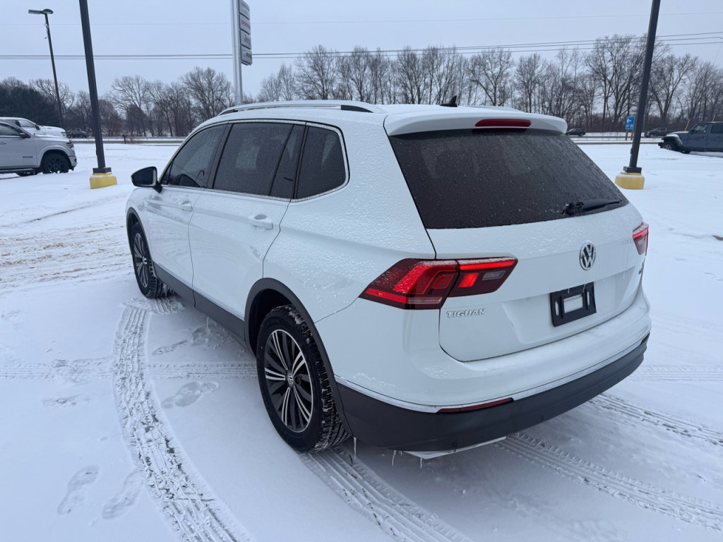 Used 2018 Volkswagen Tiguan SEL Premium image 5