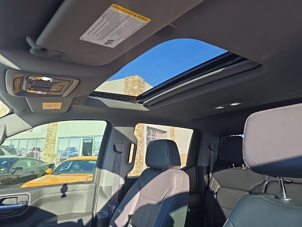 Used 2021 Chevrolet Silverado 1500 LT Trail Boss w/ Convenience Package II image 11