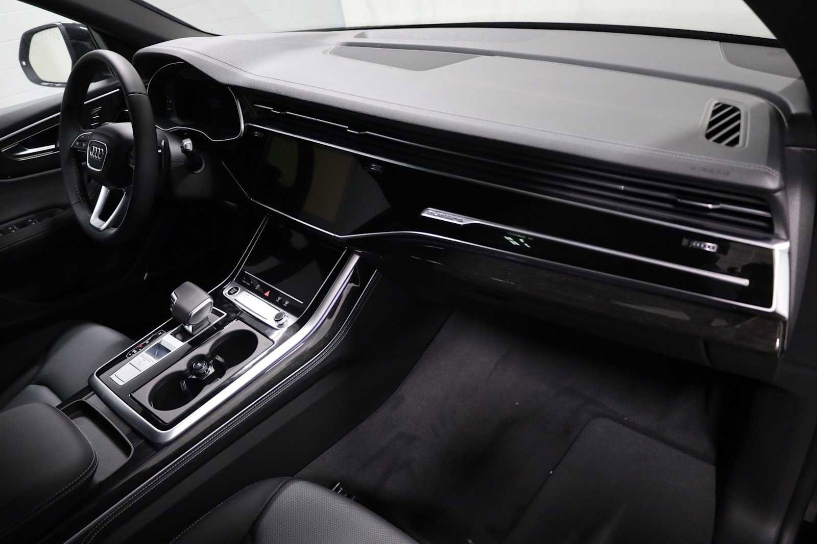 New 2026 Audi Q8 Premium Plus image 6
