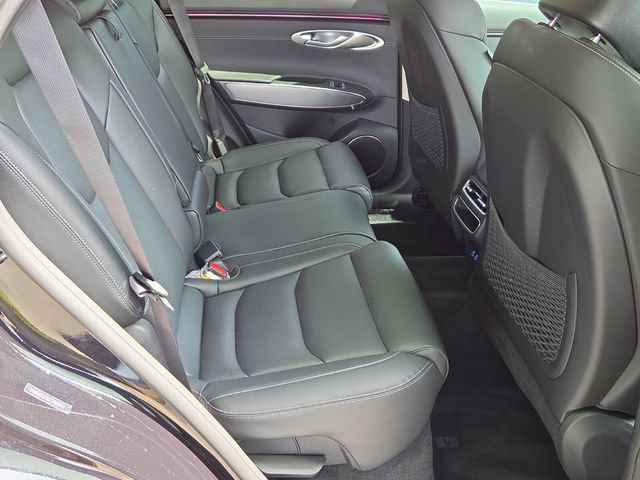 Used 2026 Genesis GV70 2.5T Select AWD/4WD image 17
