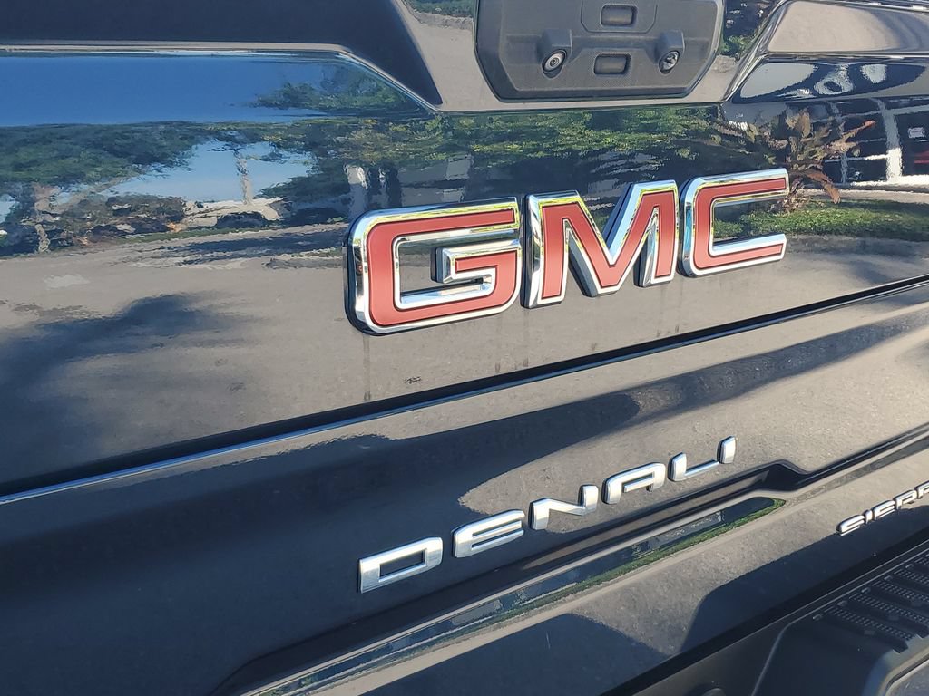 Certified 2023 GMC Sierra 1500 Denali w/ Denali Reserve Package AWD/4WD image 28