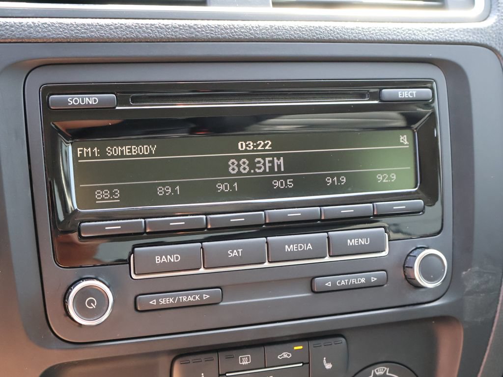 Used 2014 Volkswagen Jetta SE FWD image 30