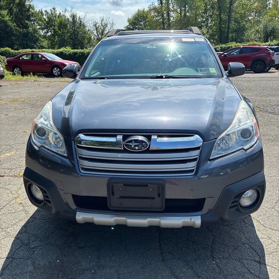 Used 2014 Subaru Outback 2.5i Limited AWD/4WD image 24