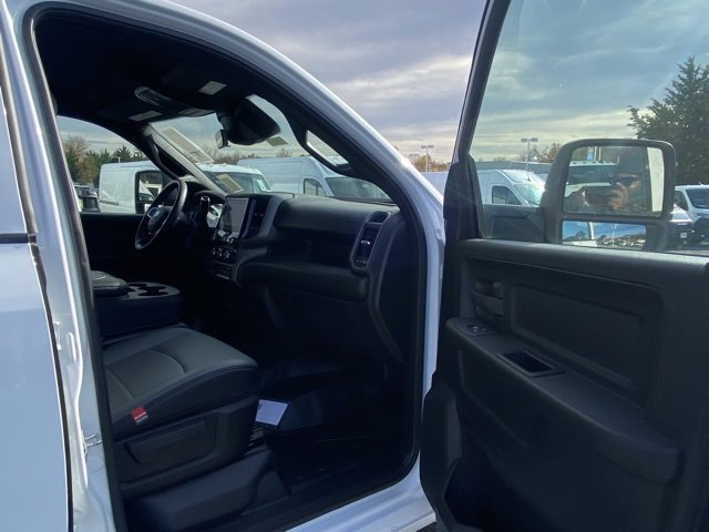 New 2026 RAM 5500 Tradesman w/ Chrome Appearance Group image 23