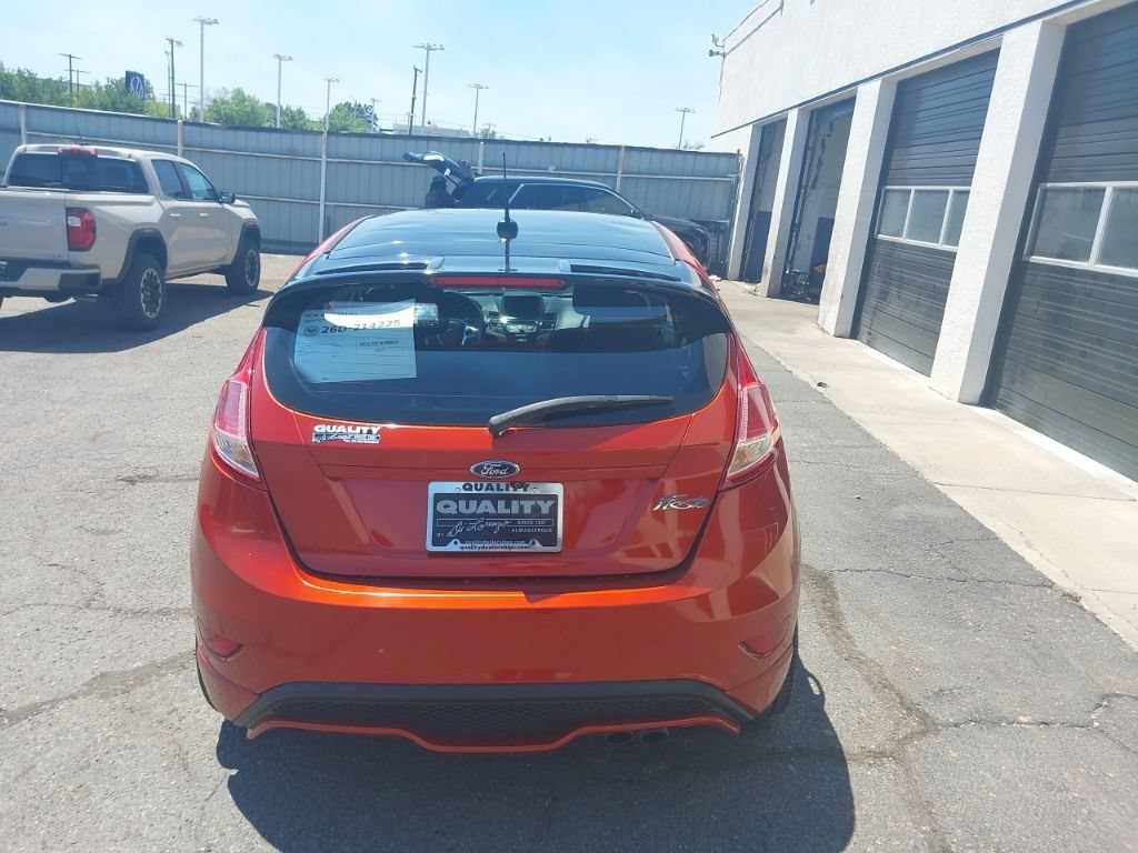 Used 2019 Ford Fiesta ST-Line w/ ST Line Cold Weather Package FWD image 4