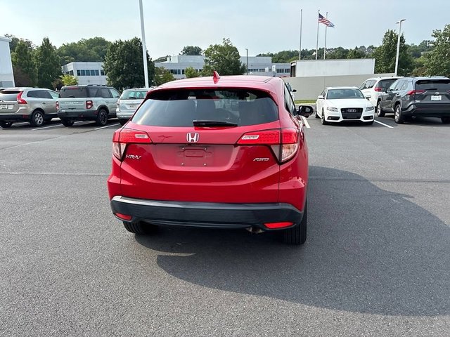 Used 2018 Honda HR-V EX image 10
