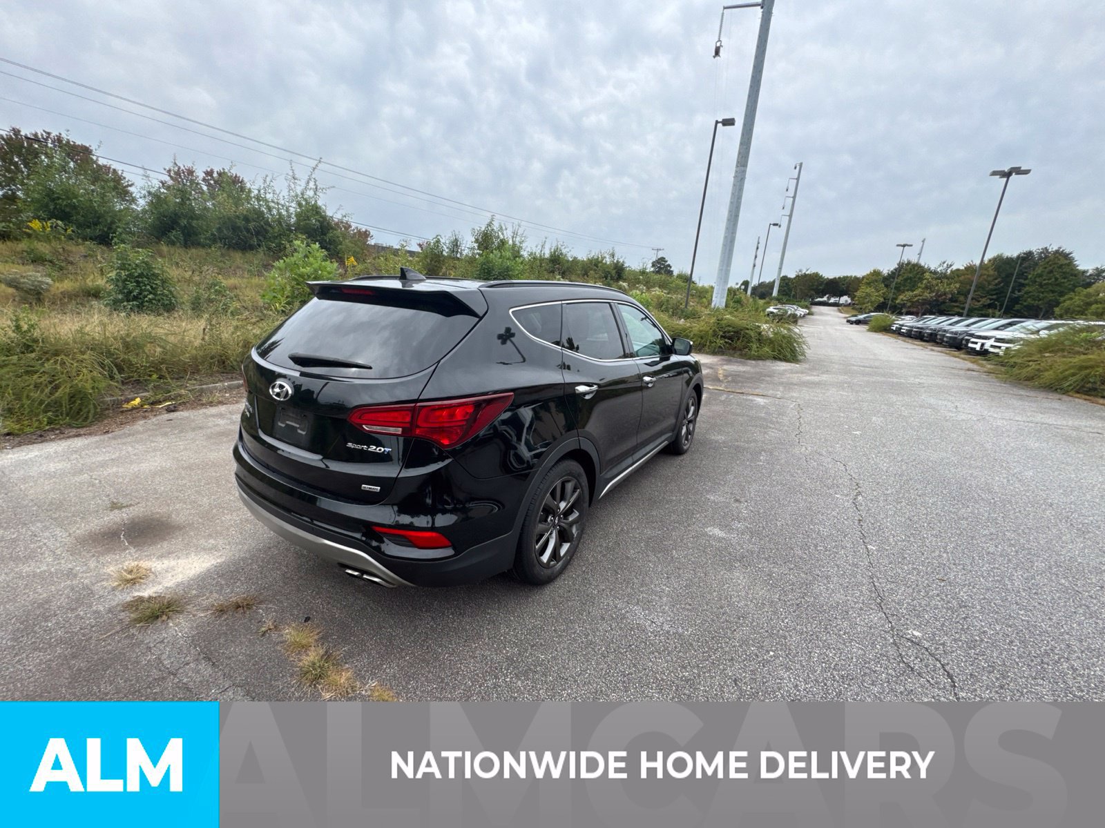 Used 2017 Hyundai Santa Fe Sport FWD image 4