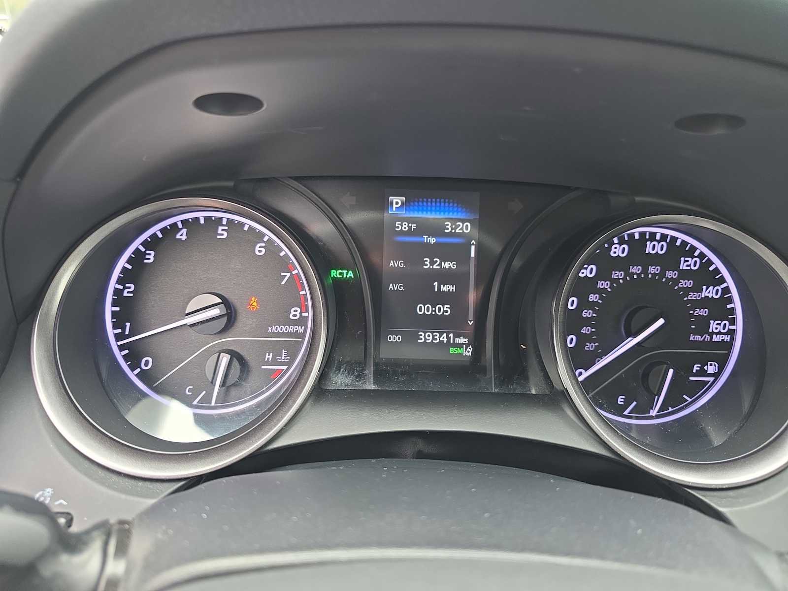 Used 2021 Toyota Camry SE image 9