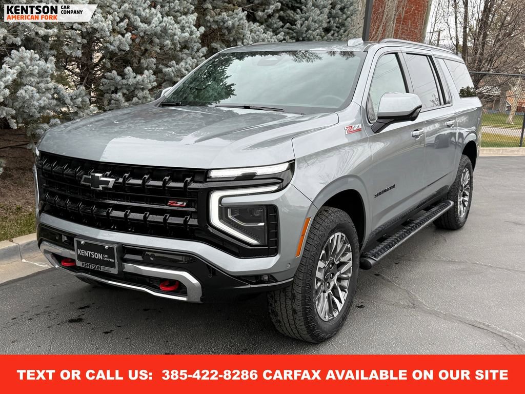 Used 2025 Chevrolet Suburban Z71 image 3