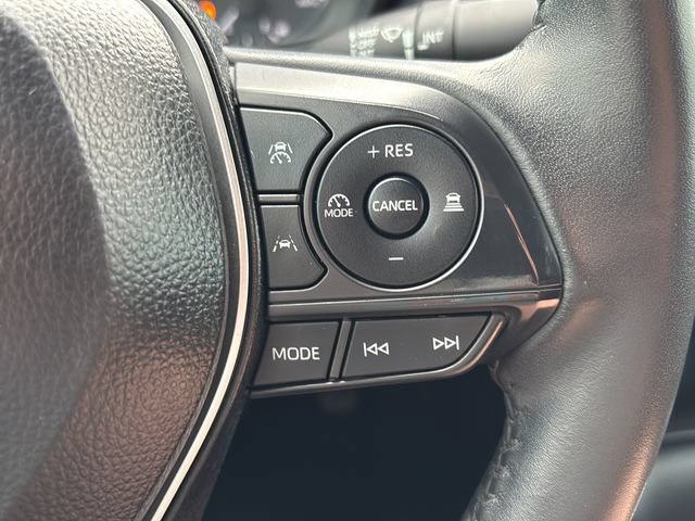 Used 2025 Toyota Corolla SE FWD image 21