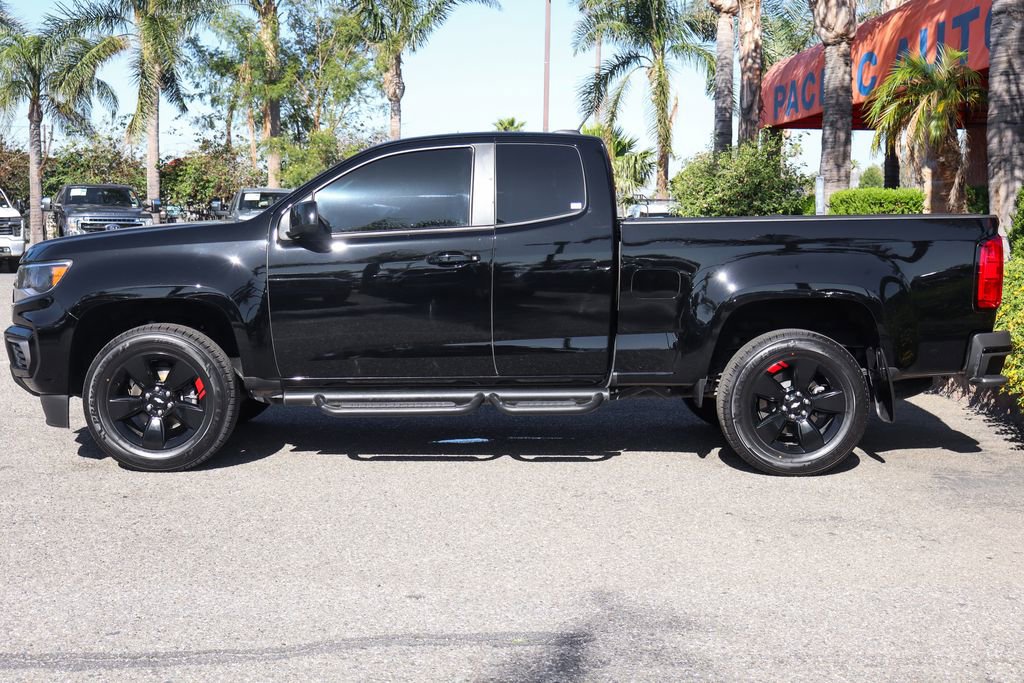 Used 2022 Chevrolet Colorado LT w/ Redline Special Edition RWD image 5