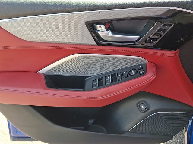 Used 2023 Acura MDX A-Spec image 13