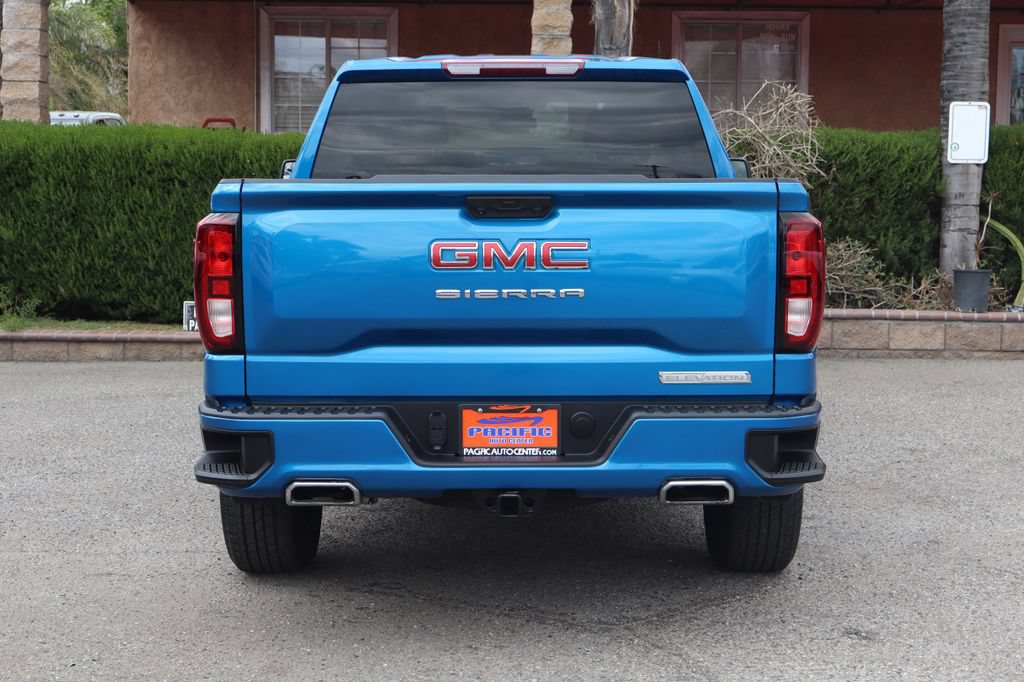 Used 2023 GMC Sierra 1500 Elevation w/ X31 Off-Road Package AWD/4WD image 7