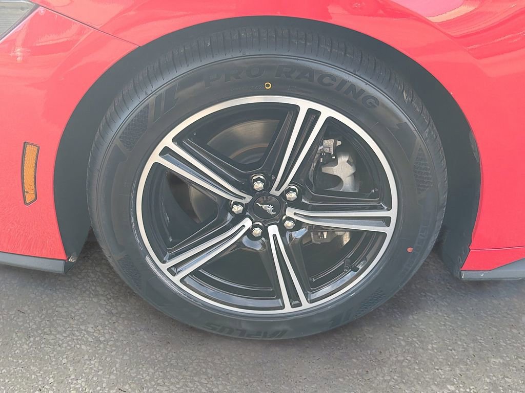 Used 2024 Ford Mustang Premium image 39
