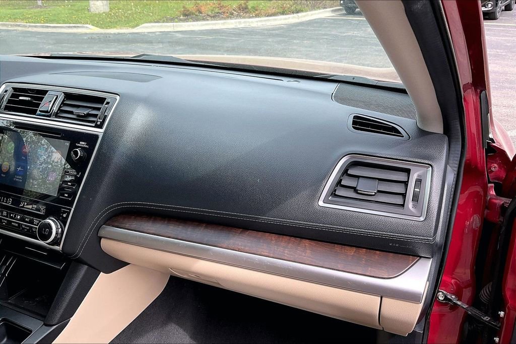 Used 2019 Subaru Outback 2.5i Limited w/ Popular Package #2 AWD/4WD image 19
