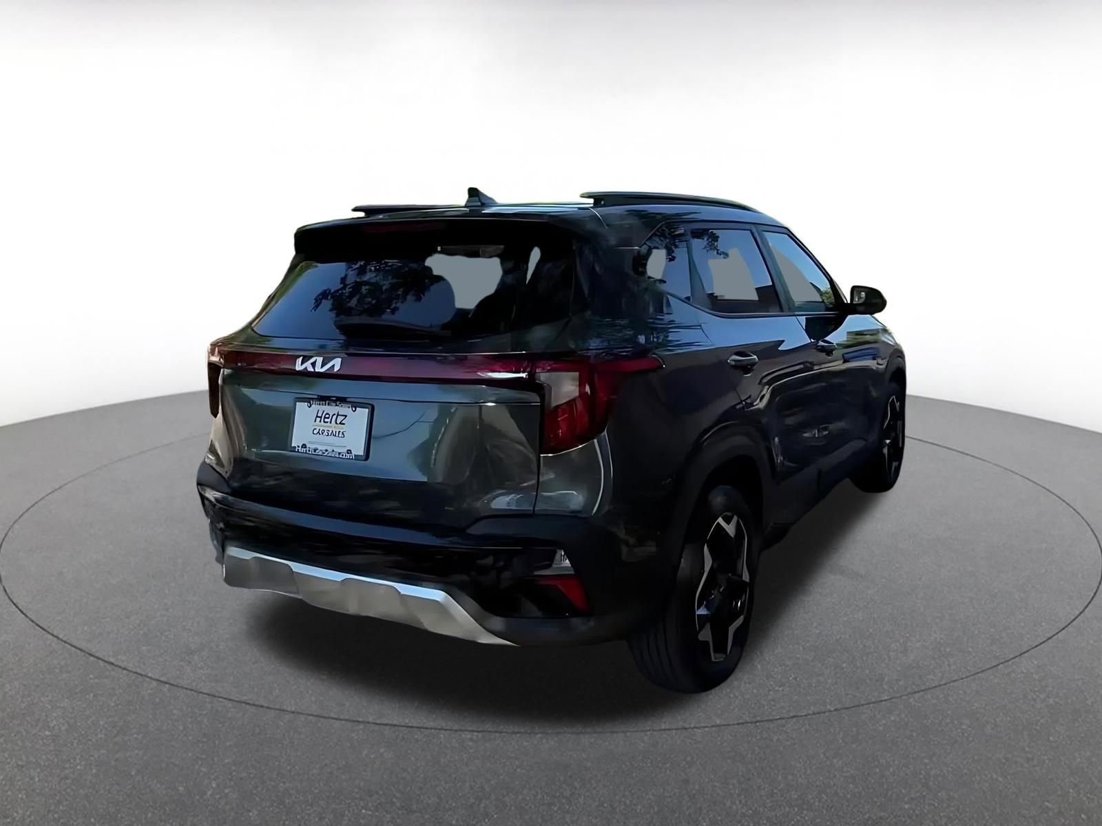 Used 2025 Kia Seltos S FWD image 14