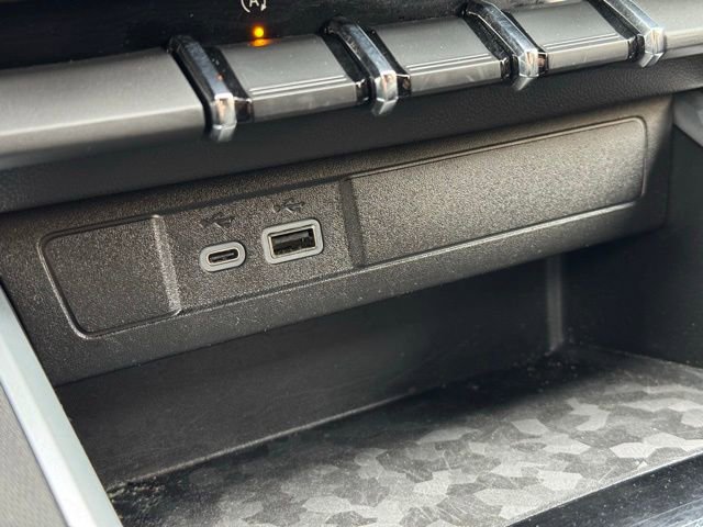 Certified 2023 Chevrolet Colorado Trail Boss w/ Technology Package image 15