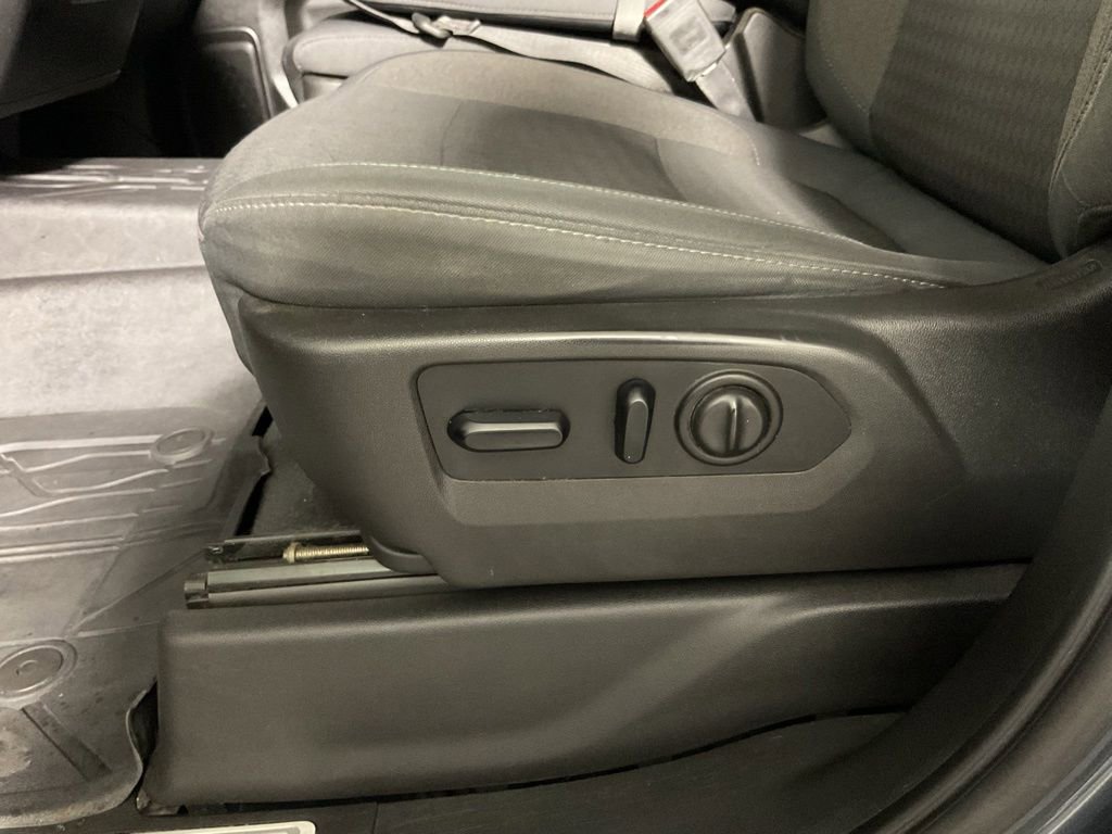 Used 2019 Chevrolet Silverado 1500 RST w/ All-Star Edition AWD/4WD image 20