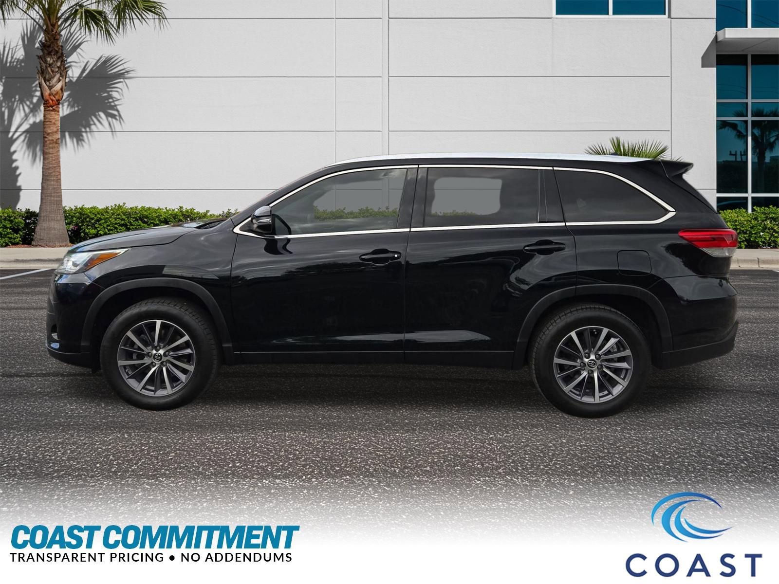 Used 2019 Toyota Highlander XLE image 10