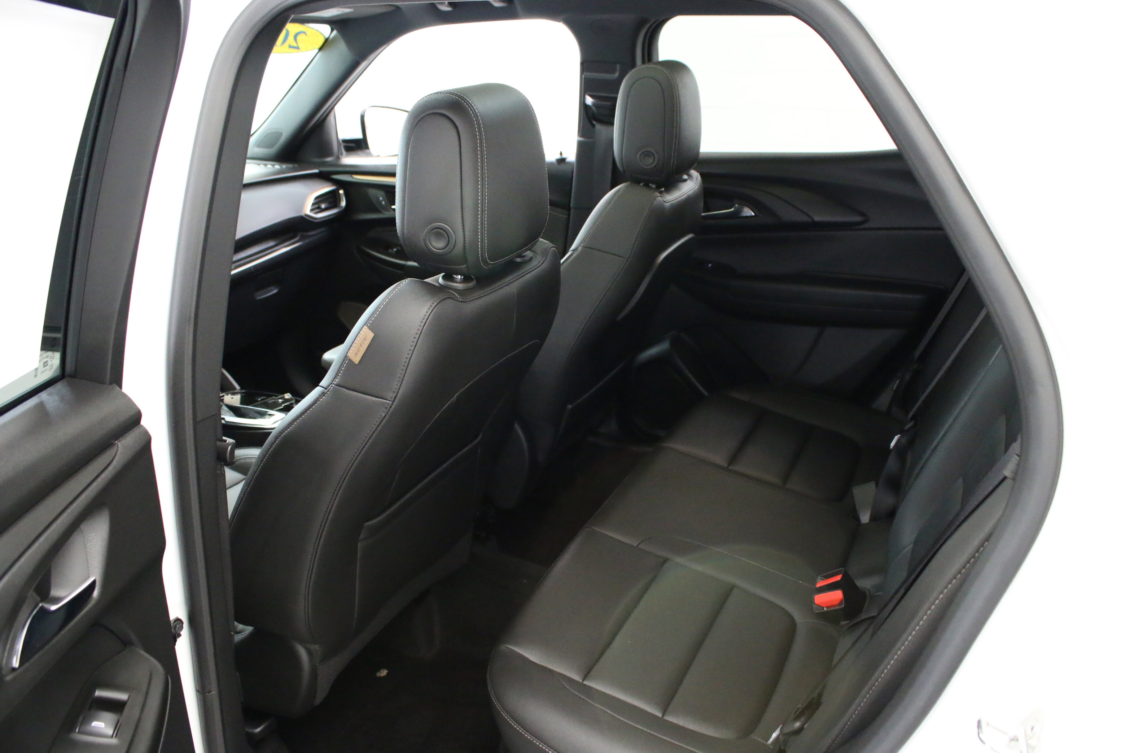 Used 2023 Chevrolet TrailBlazer ACTIV w/ Sun and Liftgate Package image 28