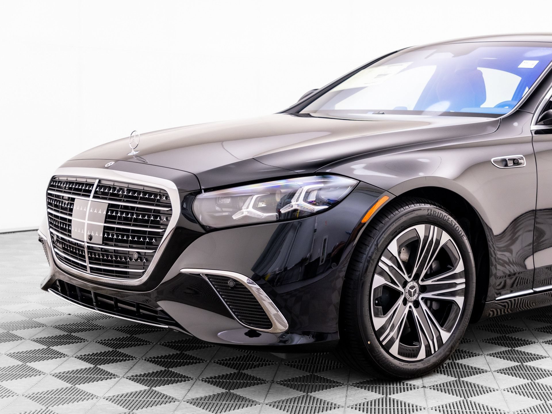 New 2027 Mercedes-Benz S 580 4MATIC Sedan image 34