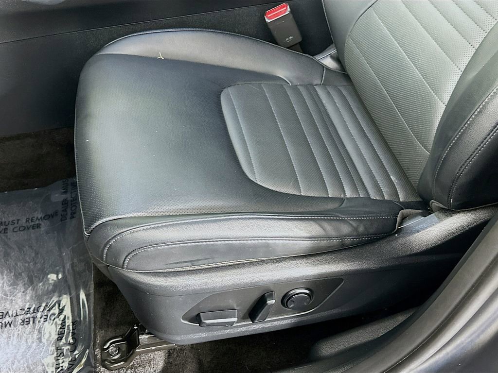 Used 2025 Kia Sportage SX Prestige image 27