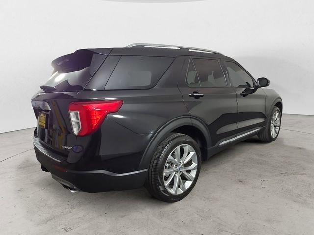 Certified 2023 Ford Explorer Platinum w/ Technology Package AWD/4WD image 5