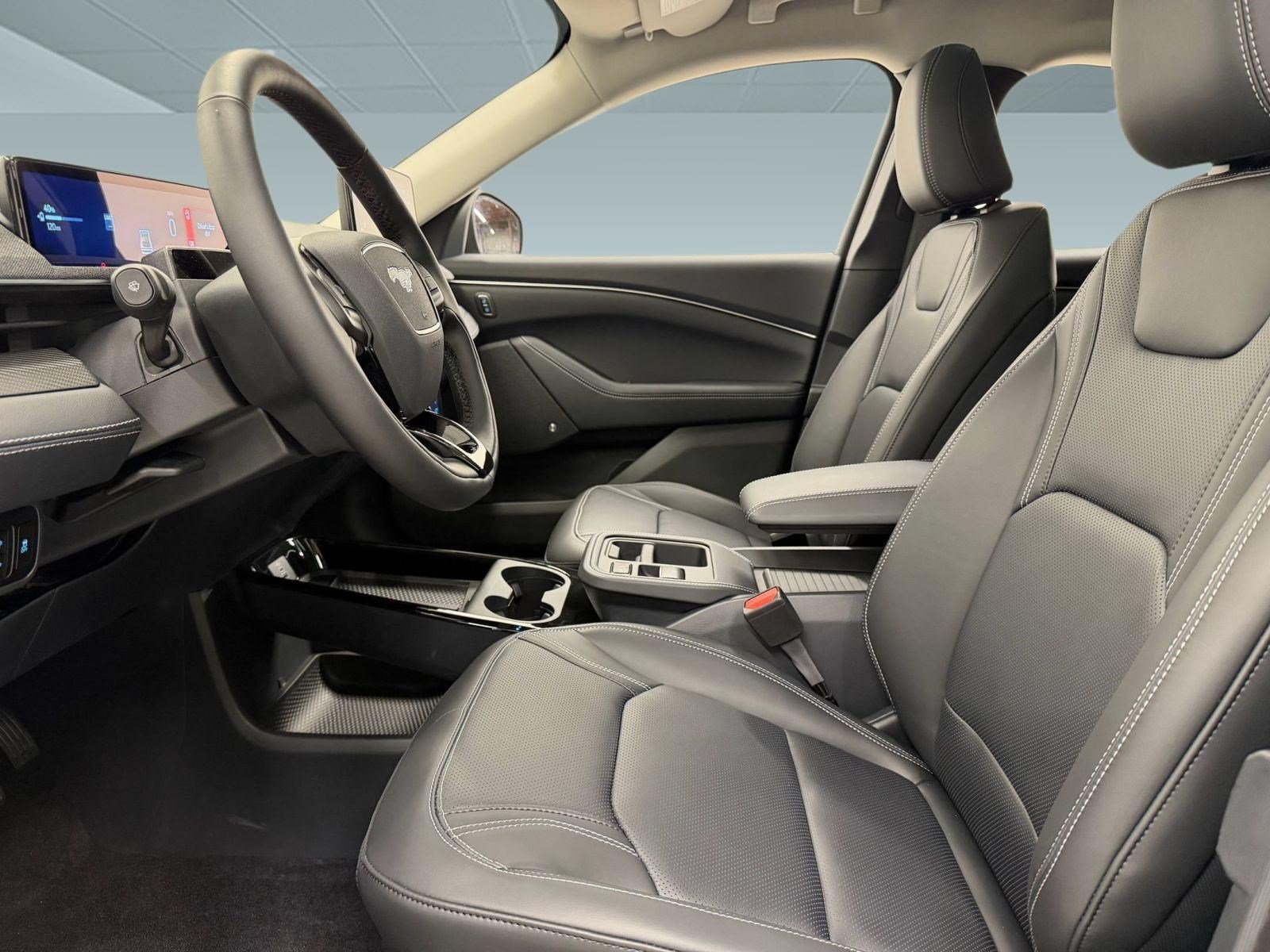 New 2026 Ford Mustang Mach-E Premium AWD/4WD image 4