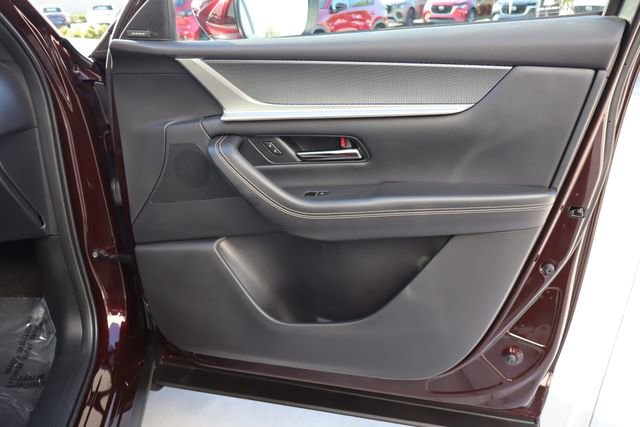 Used 2024 MAZDA CX-90 Plug-In Hybrid w/ Premium Plus AWD/4WD image 31