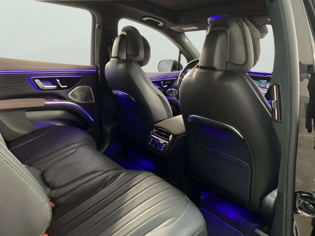Used 2024 Mercedes-Benz EQS 450+ SUV image 25