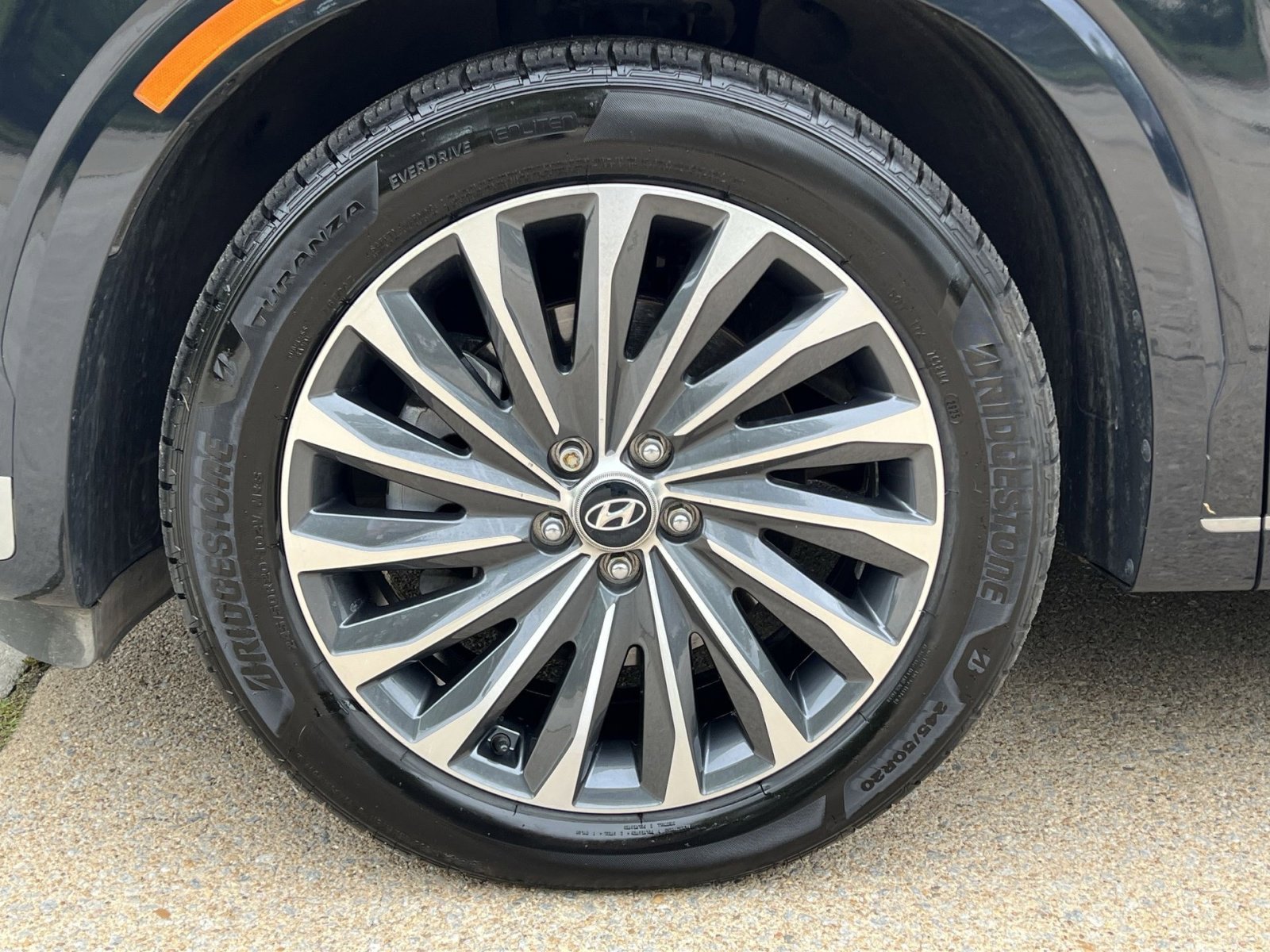 Used 2024 Hyundai Palisade Calligraphy FWD image 14