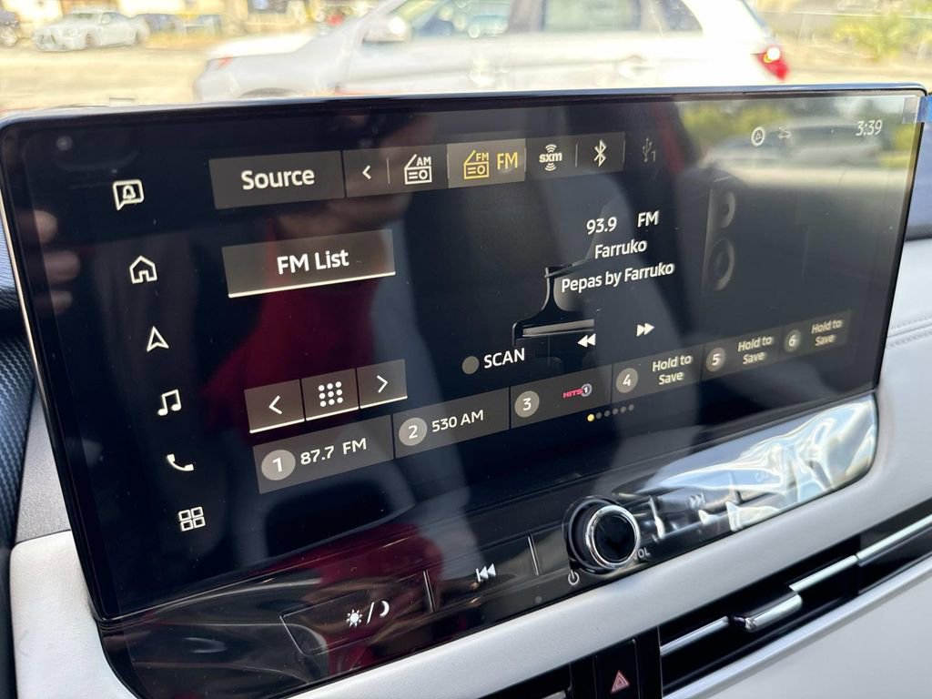 New 2025 Mitsubishi Outlander SE image 27