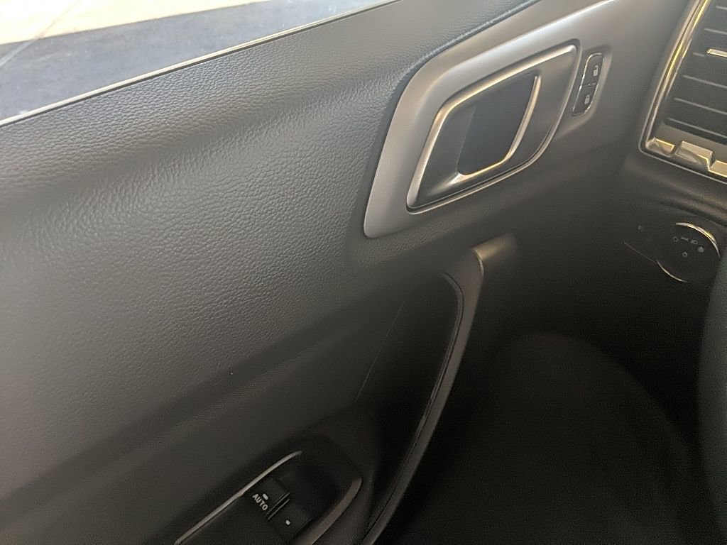 Used 2020 Ford Ranger XLT w/ Equipment Group 301A Mid image 26