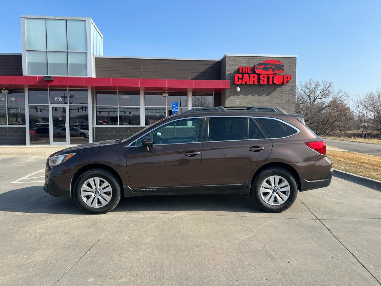 Used 2019 Subaru Outback 2.5i Premium image 1