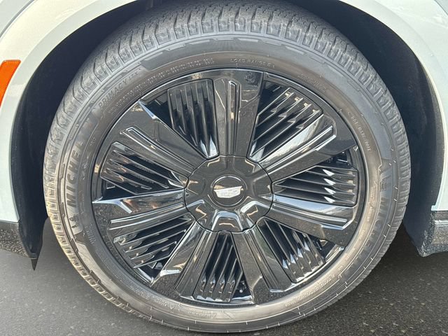Certified 2025 Cadillac Escalade IQ Sport 2 AWD/4WD image 9