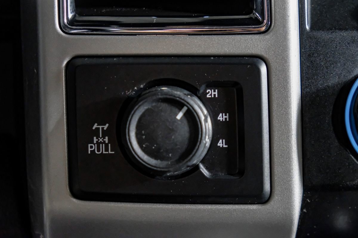 Used 2019 Ford F250 Lariat w/ Lariat Ultimate Package image 26