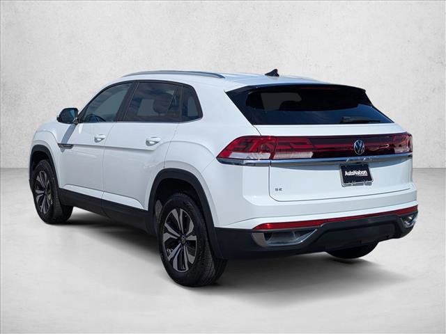 Used 2024 Volkswagen Atlas Cross Sport SE FWD image 8