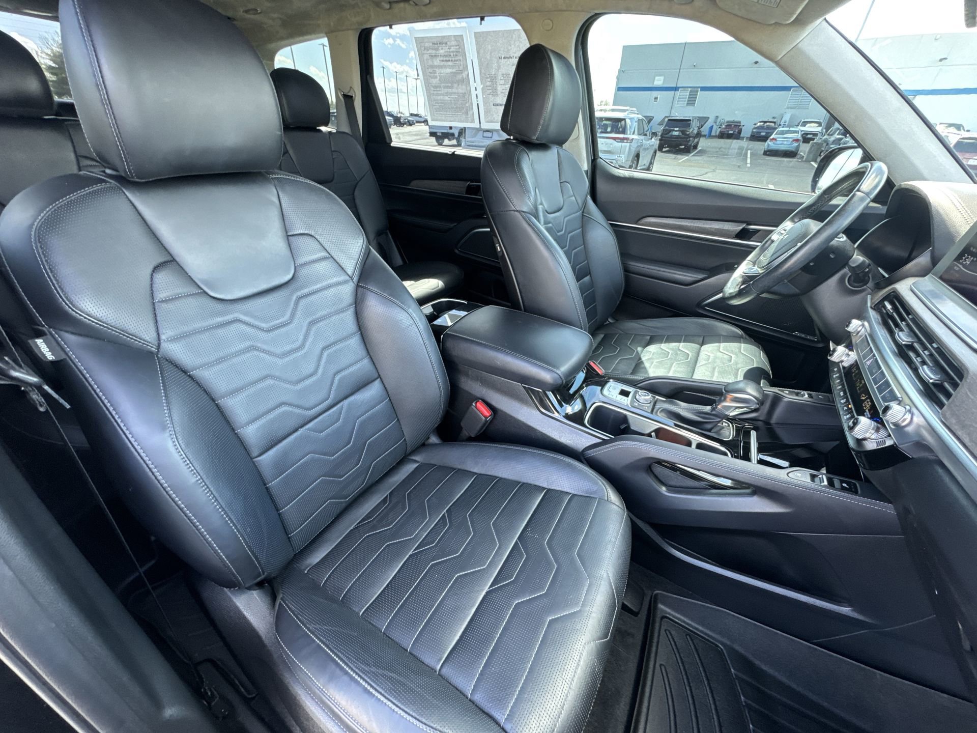 Used 2022 Kia Telluride SX w/ SX Prestige Package AWD/4WD image 27