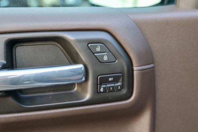 Used 2021 GMC Sierra 1500 SLT w/ SLT Convenience Package image 12