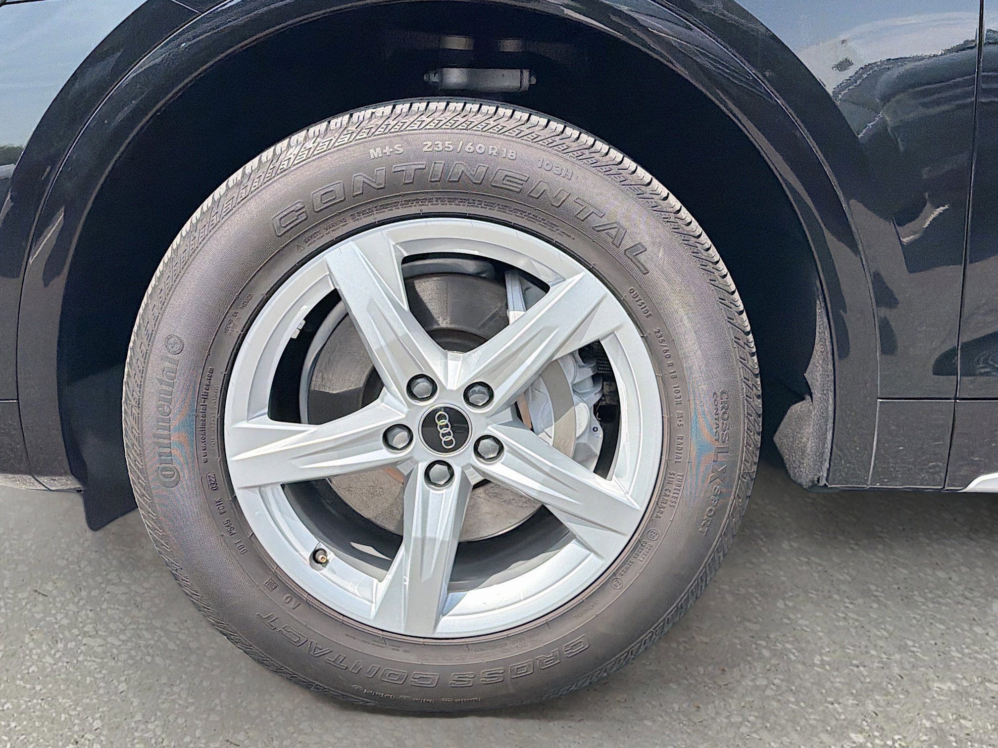 Used 2022 Audi Q5 2.0T Premium w/ Convenience Package image 40