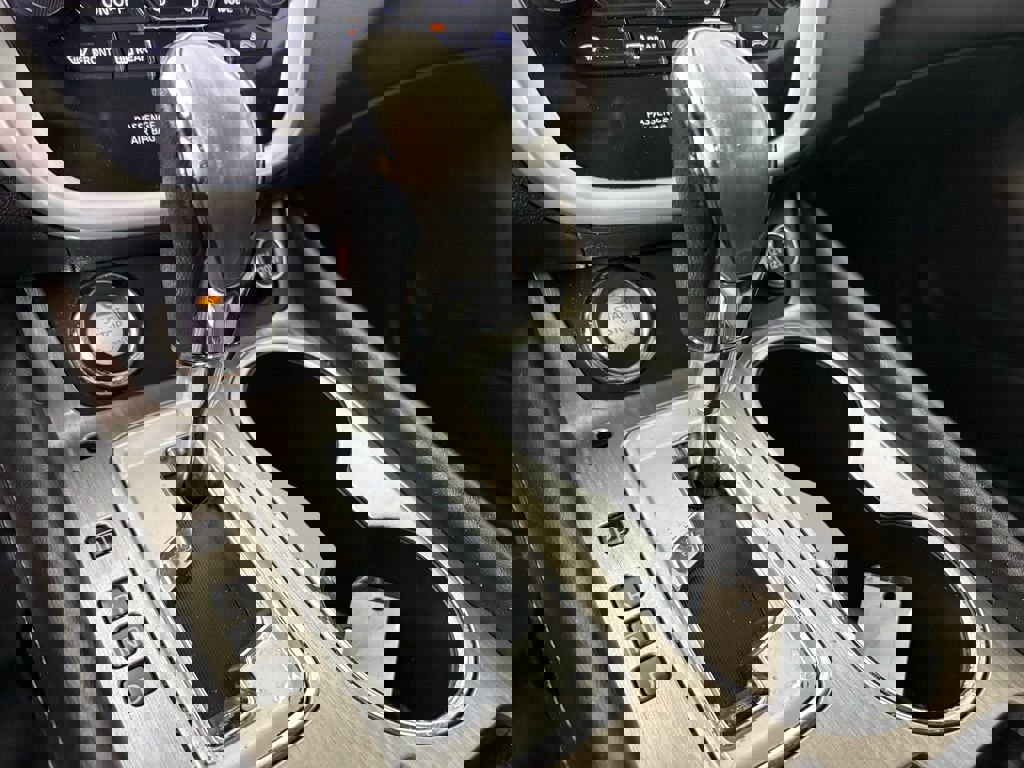 Used 2016 Nissan Murano SV image 30