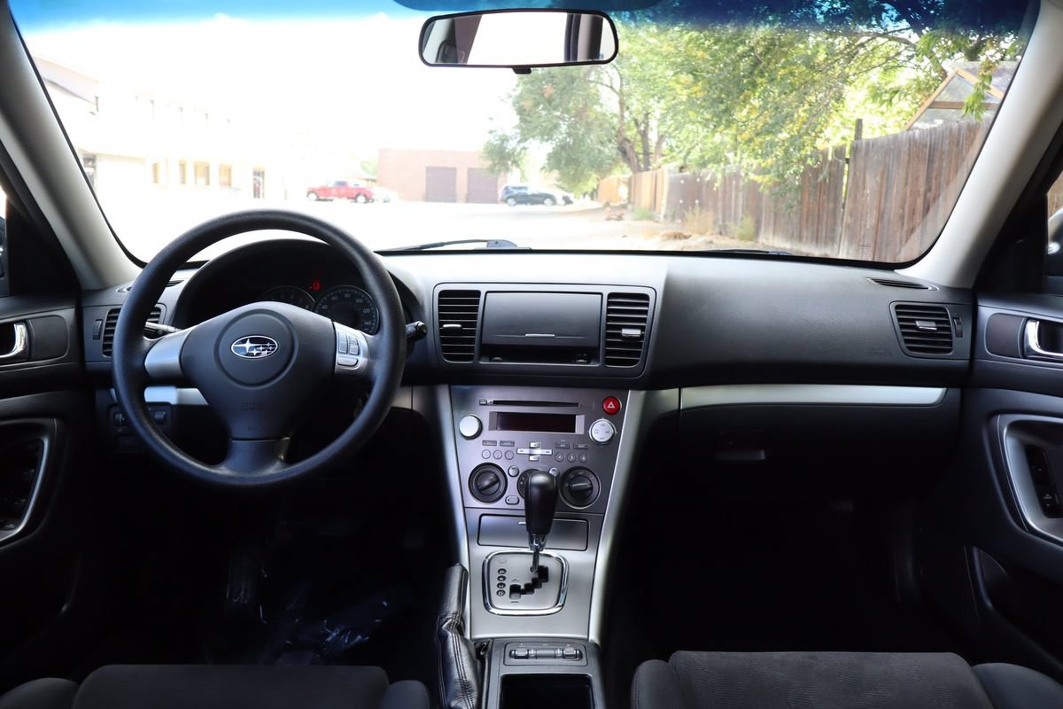 Used 2008 Subaru Outback 2.5i AWD/4WD image 16