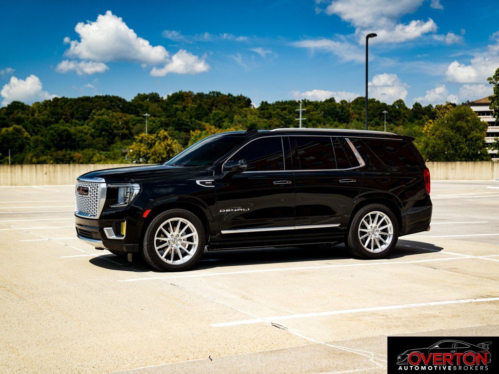 Used 2023 GMC Yukon Denali w/ Denali Reserve Package AWD/4WD image 2
