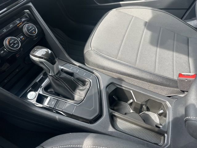 Used 2024 Volkswagen Taos SE image 23