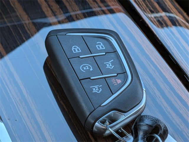 Used 2021 Cadillac Escalade Luxury image 35