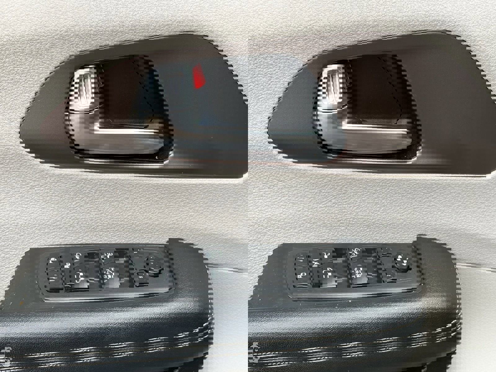 Used 2021 Chrysler Voyager Lxi FWD image 10