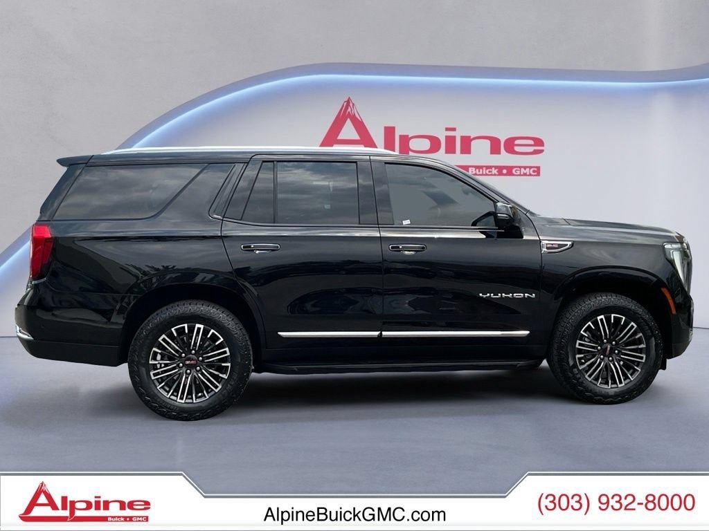 Used 2025 GMC Yukon Elevation AWD/4WD image 6
