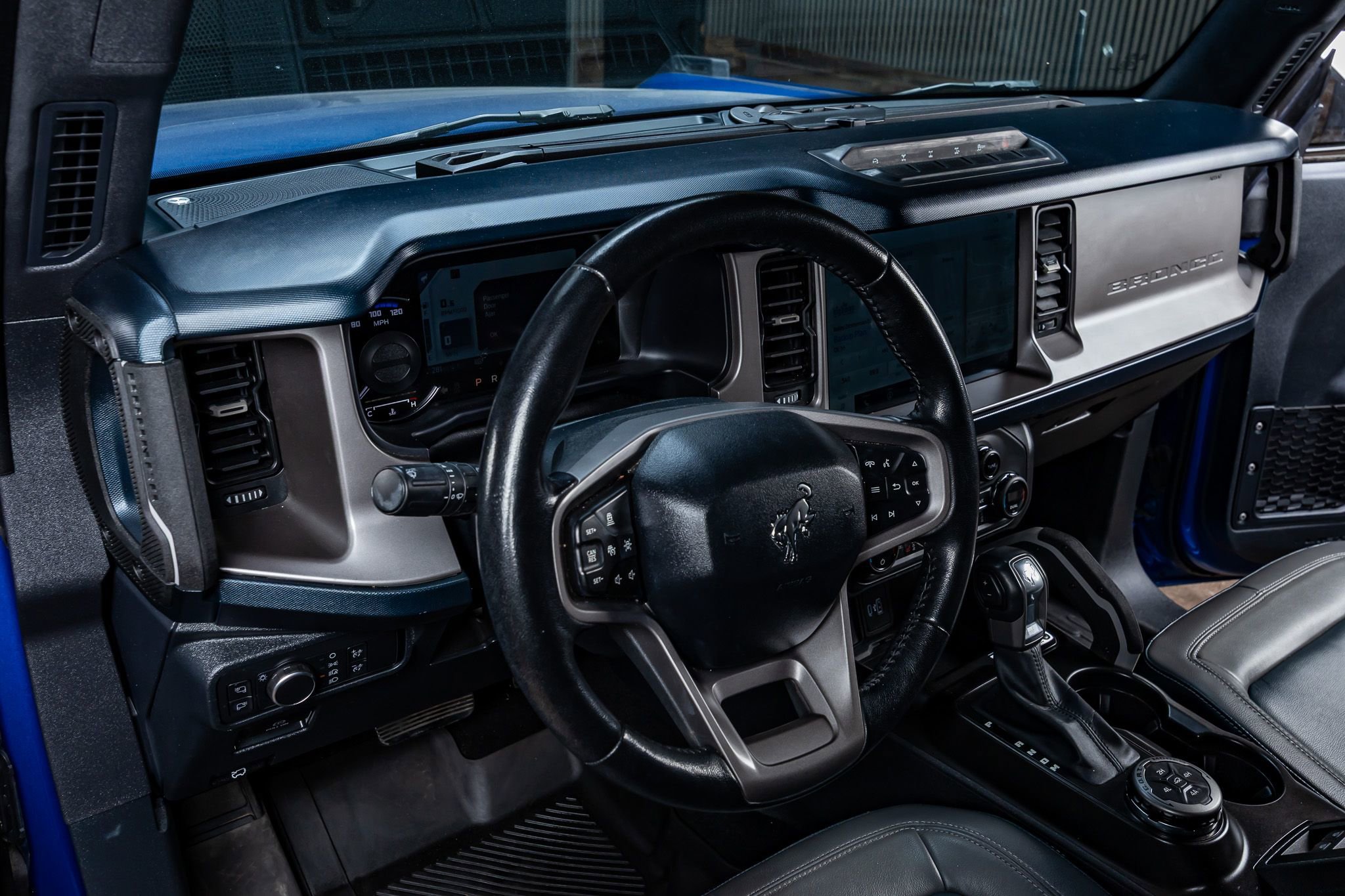 Used 2021 Ford Bronco First Edition AWD/4WD image 16