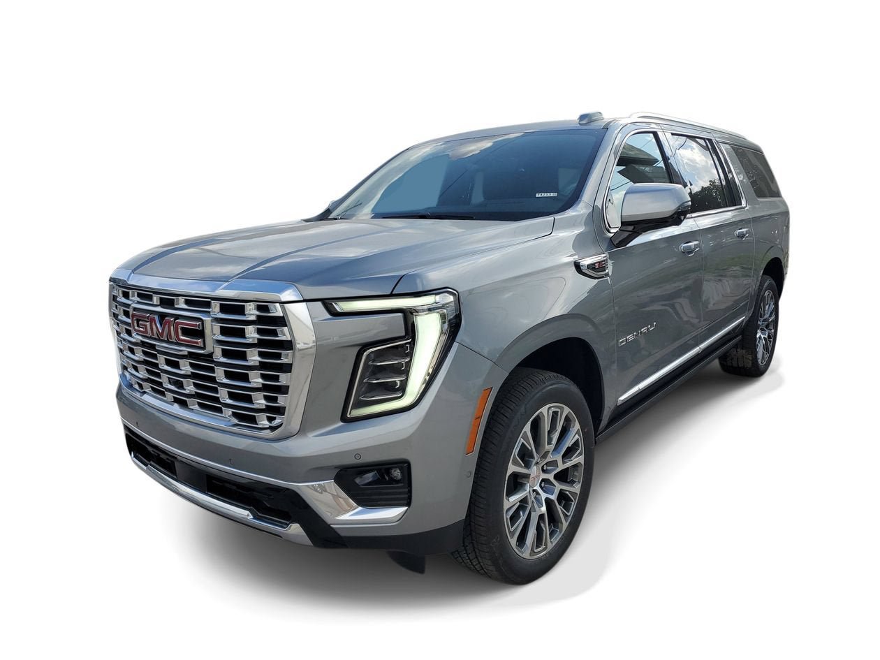 New 2026 GMC Yukon XL Denali w/ Denali Reserve Package AWD/4WD image 3