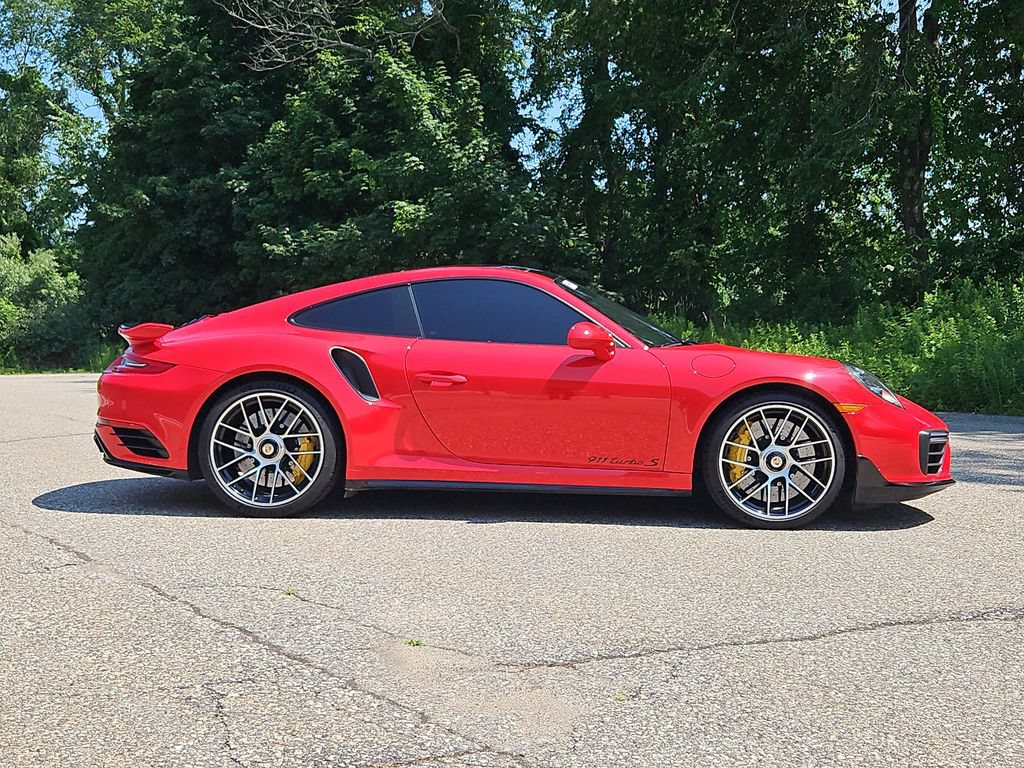 Used 2019 Porsche 911 4 Coupe AWD/4WD image 8